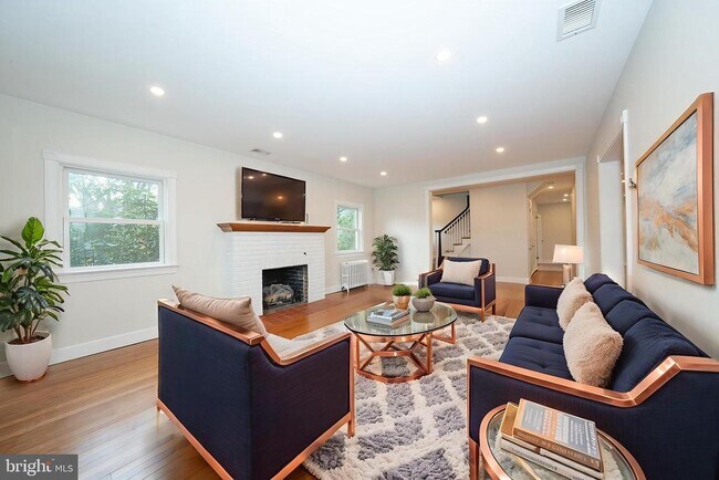 Foto del edificio - 28 Orchard Ln