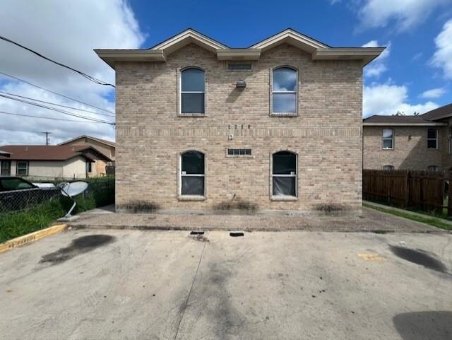 Primary Photo - 3006 E Stewart St