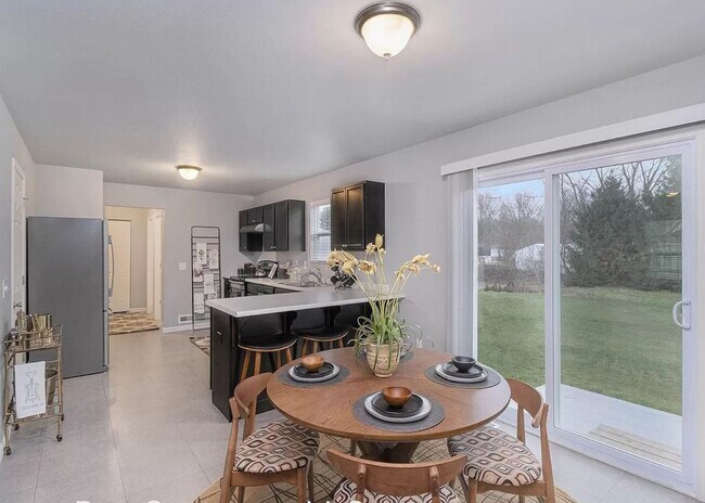 Foto del edificio - Beautiful Home for Lease in Richland