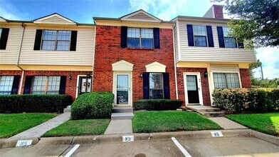 Building Photo - 208 Samuel Blvd