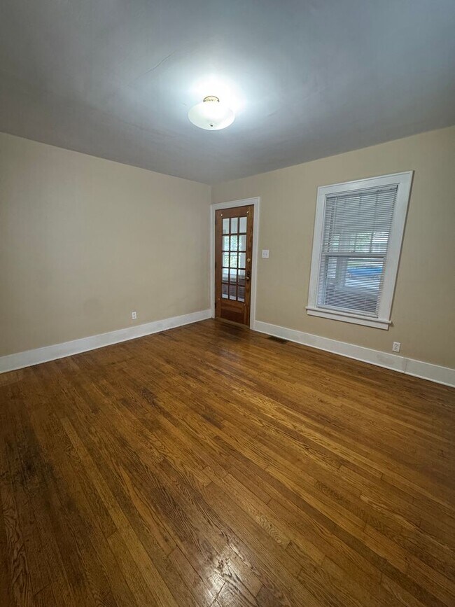 Foto del edificio - 4 Bedroom Right on Purdue Campus - AVAILAB...