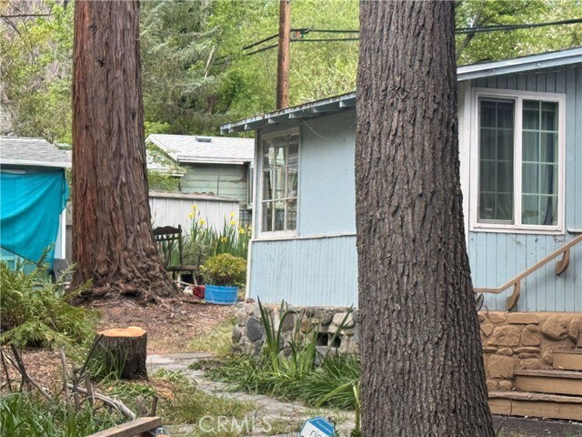 Foto del edificio - 14043 Meadow Ln