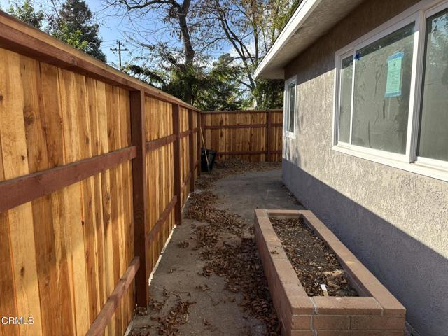 Building Photo - 111 Bald St