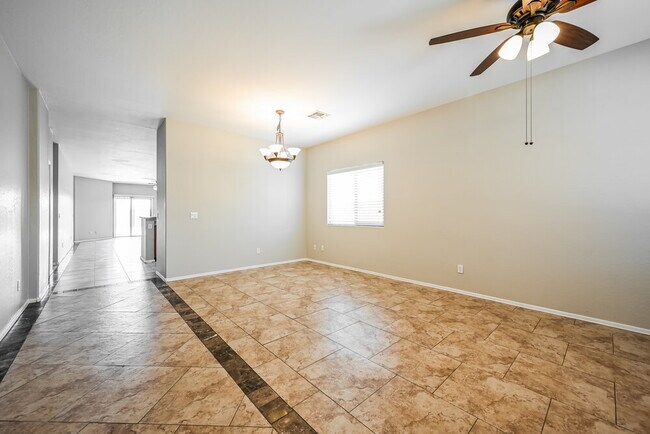 Building Photo - 3761 W Eastman Ct
