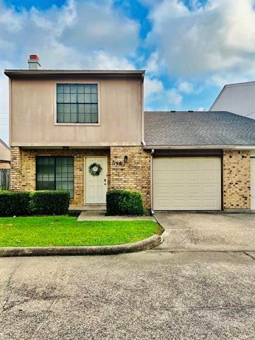 Primary Photo - 1196 Sunmeadow Dr