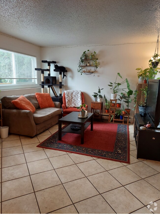 Pullman Halls Apartments under 900 Pullman, WA 4 Rentals