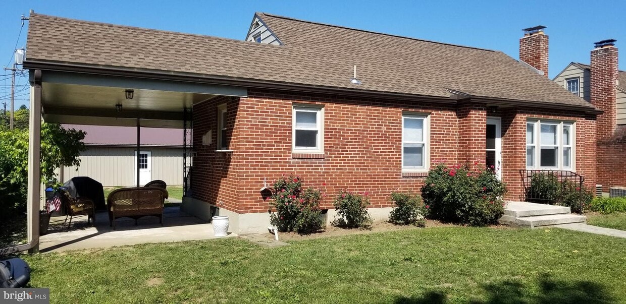 Primary Photo - 4646 Fritchey St
