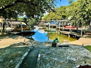 Building Photo - 609 Brazos Harbor Cir