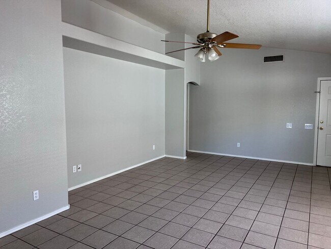 Coming Soon- 3 Bed/ 2Bath Single Level Hom... - Coming Soon- 3 Bed/ 2Bath Single Level Hom... House