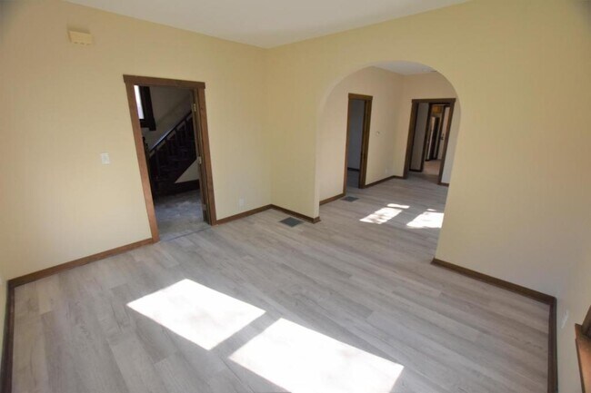 Foto del edificio - 451 MARION UNIT 1