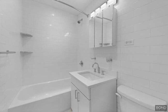 Foto del edificio - 0 bedroom in NEW YORK NY 10023