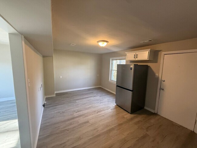 Foto del edificio - 1104 S Lombardy St