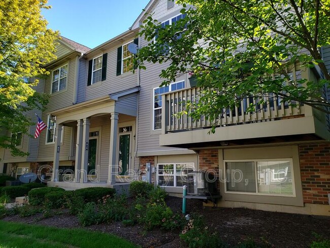 Foto del edificio - 818 Cherry Creek Dr