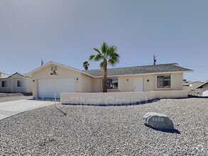 Building Photo - 3060 Ironwood Dr