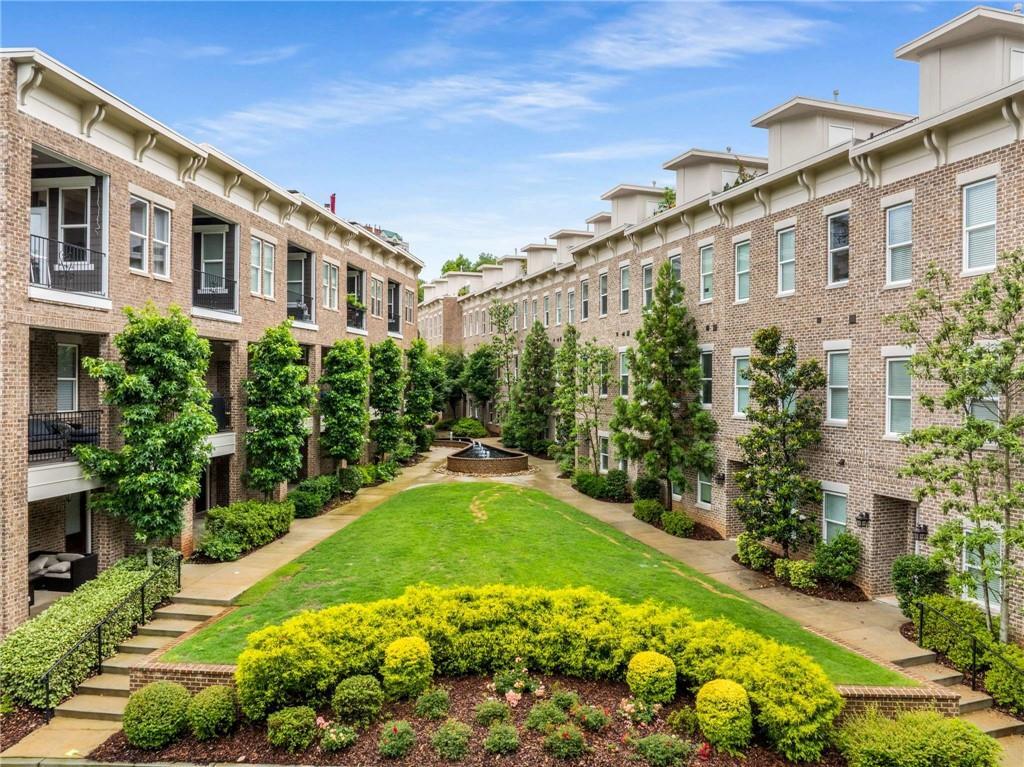 Foto principal - 351 Brownstones Cir NE