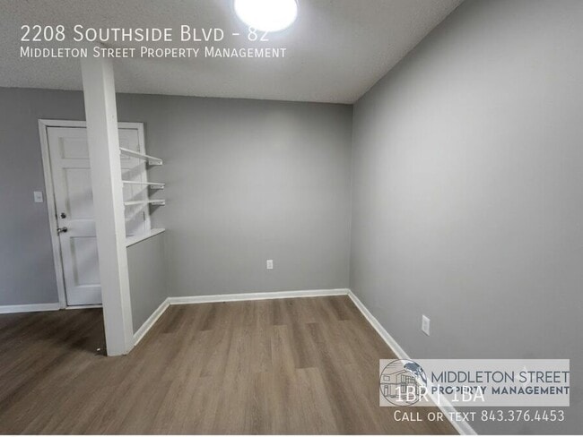 Building Photo - 2208 Southside Blvd