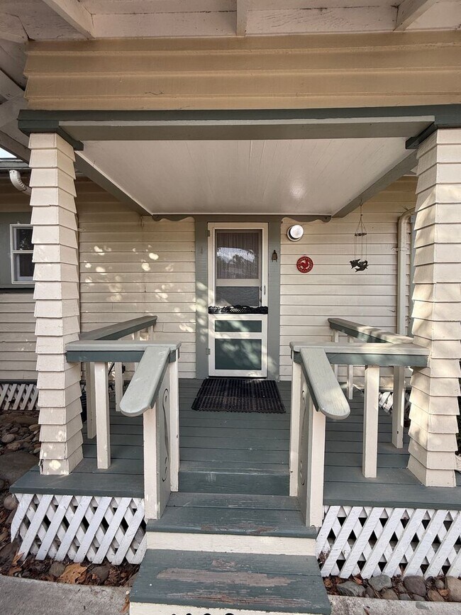 Foto del edificio - Old Town Orcutt Charm