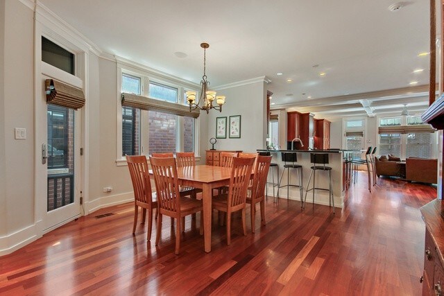 Building Photo - 1653 W Grace St