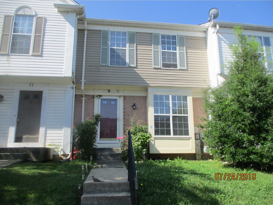 9 Kimberlys Ct, Woodlawn, MD 21244 Townhome Rentals in Woodlawn MD