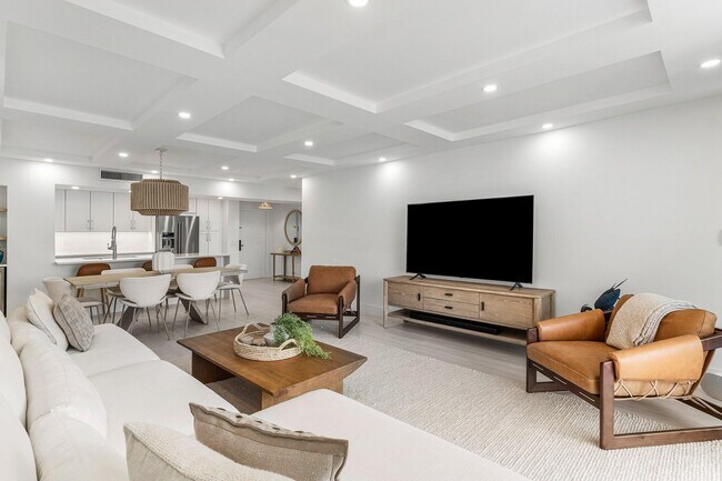 Foto del edificio - 4748 S Ocean Blvd