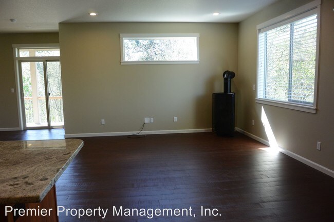 Building Photo - 3 br, 2.5 bath House - 409 Rocky Meadow Dr