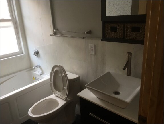 Foto del edificio - 156 Winchester St