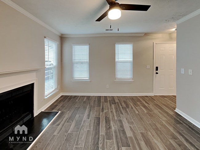 Building Photo - 528 Crestridge Ct