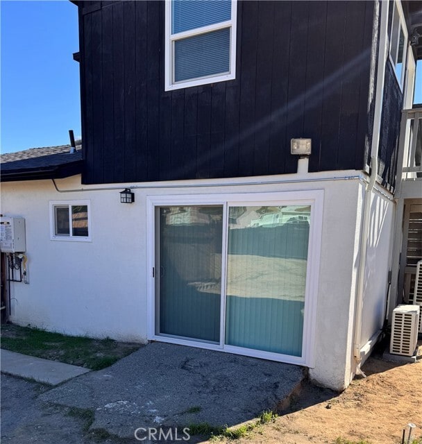 Building Photo - 26814 Mansfield St