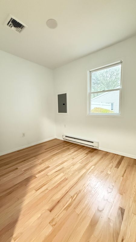 Foto del edificio - 773 Waverly Ave