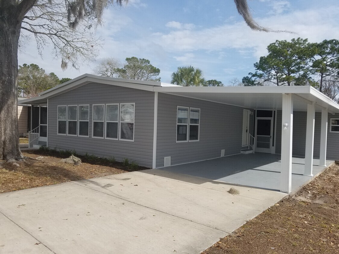 1003 W Gleneagles Rd, Ocala, FL 34472 House Rental in Ocala, FL