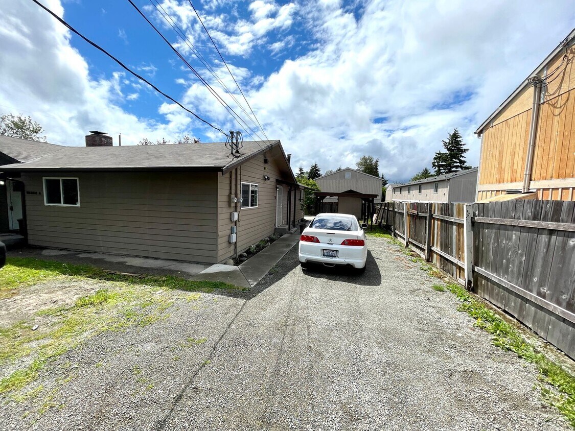 10324 16th Ave E, WA 98445 House Rental in WA