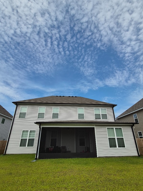 Building Photo - 135 Sams Dr