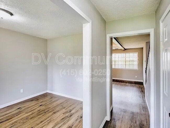 Foto del edificio - 10946 Gulf Valley St