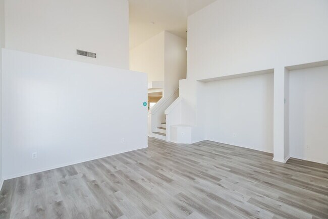 Foto del edificio - 7925 W Claremont St