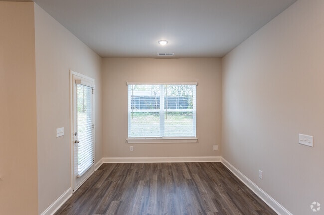 4BR, 2.5BA - 1,800SF - Dining Room - Kindrey Townhomes