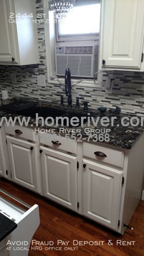 Foto del edificio - 2444 St Clair Rd