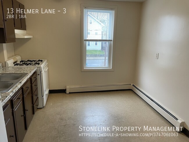 Building Photo - 13 Helmer Ln