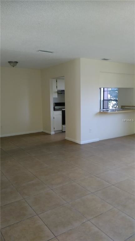 Foto del edificio - 8420 Camden St