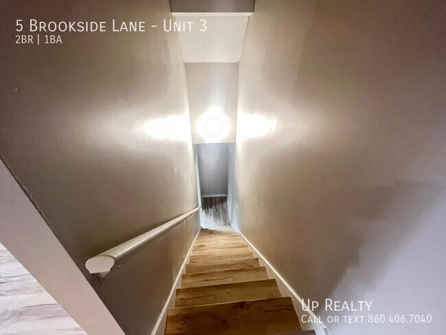 Foto del edificio - 5 Brookside Ln