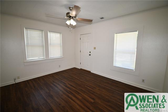 Building Photo - 2717 Cypress St