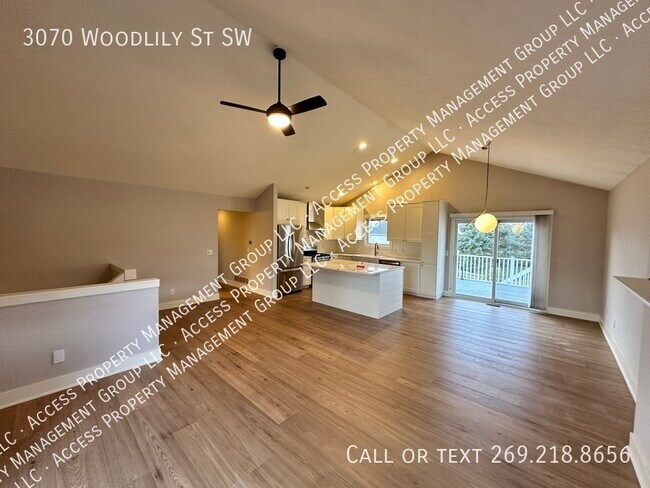Foto del edificio - 3070 Woodlily St SW