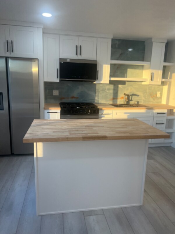 Building Photo - 17165 Pacific Coast Hwy