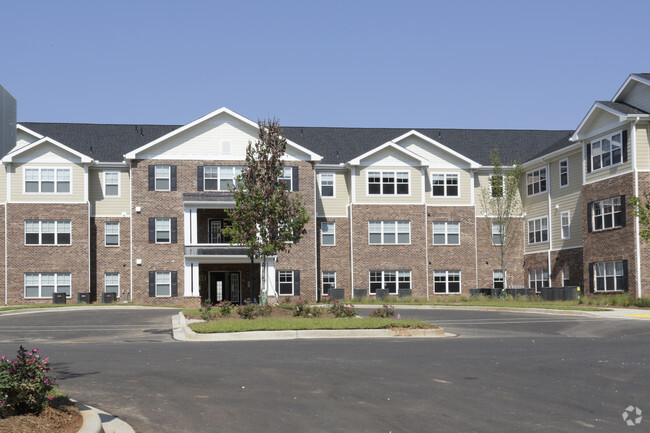 Building Photo - The Manor at West Greenville