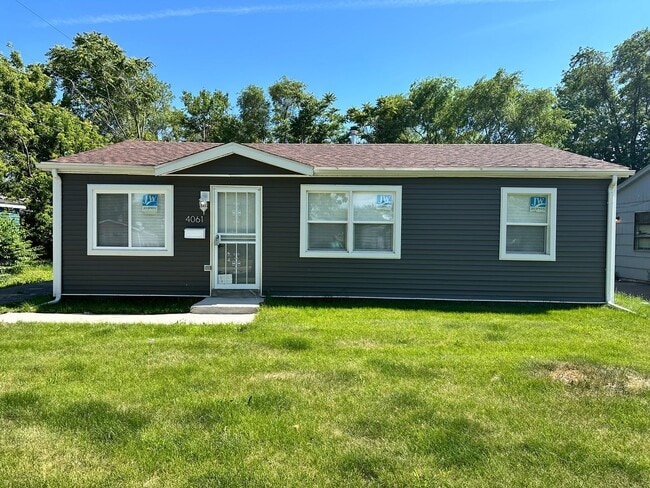 Building Photo - Updated 3 Bedroom Home in Gary