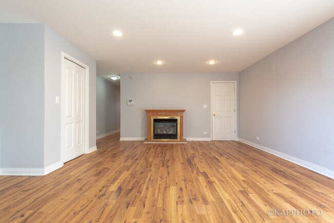 Building Photo - 2510 W Washington Blvd