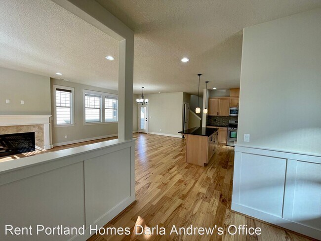 Building Photo - 4 br, 2.5 bath House - 14767 NW Cosmos St