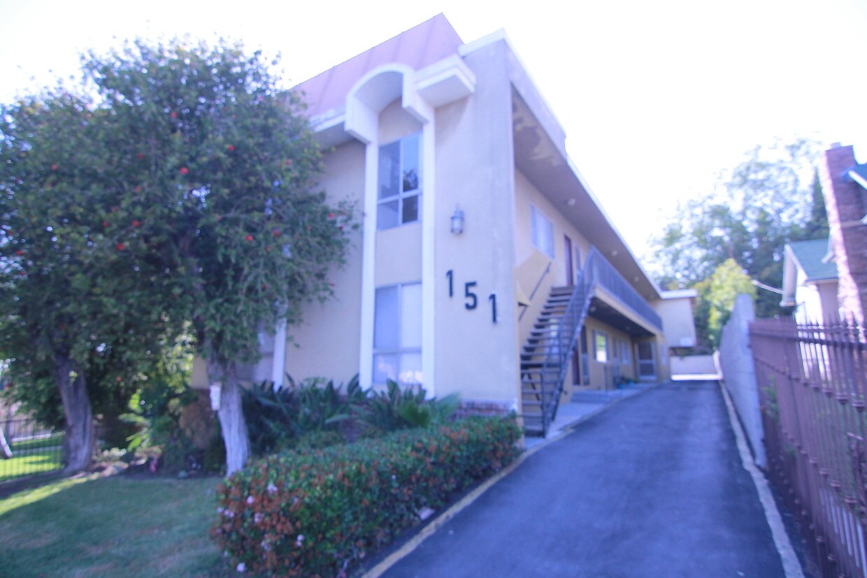 62 Apartments Available for Rent in Hancock Park, CA