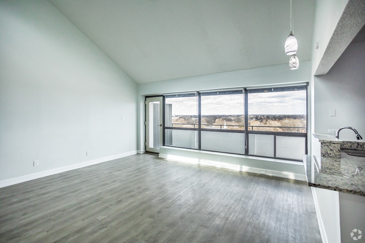 Photo - Iris Luxury Apartments