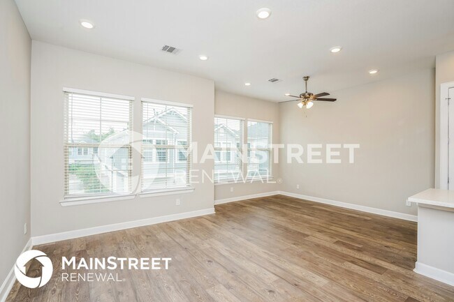 Building Photo - 5119 Royal Heath Dr