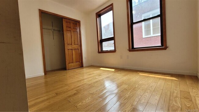 Foto del edificio - 21 Center St